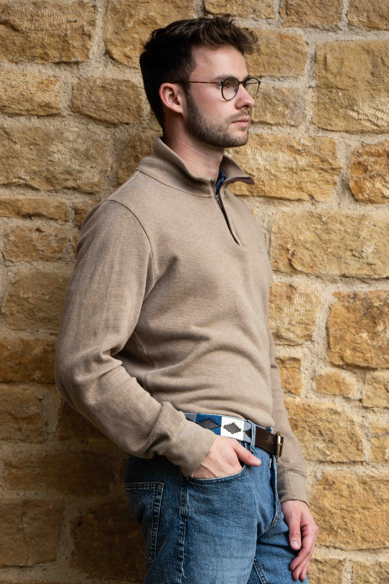 man wearing blue & grey polo belt - fetlox 