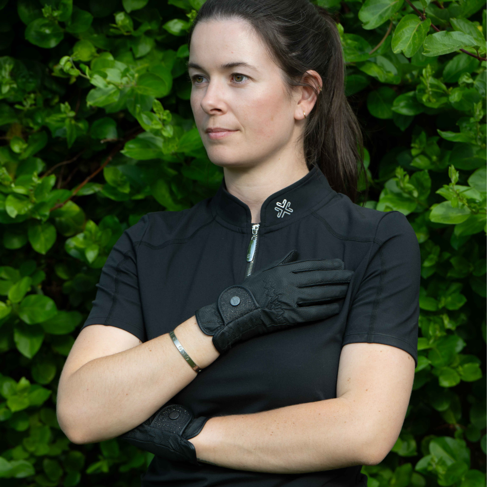 Black-sparkly-riding-gloves-fetlox