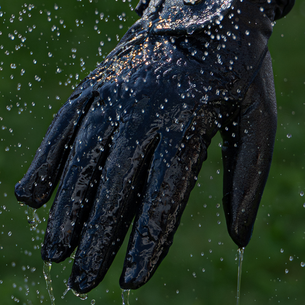 fetlox-black-pro-waterproof-riding-gloves
